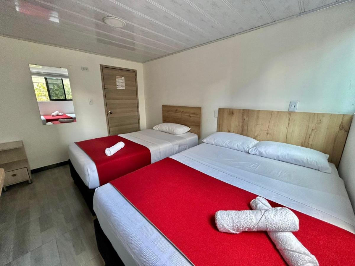 Hotel Urban Center Богота Екстериор снимка